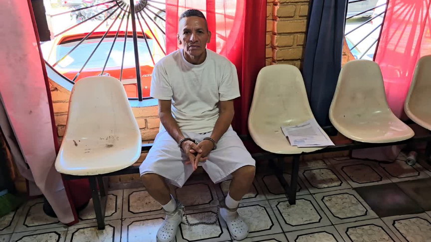 Copy of Hoycomsv internacional (2)