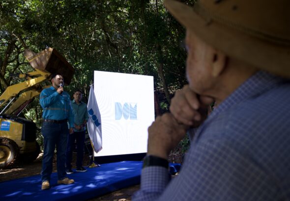 20250809_161335960_iOS