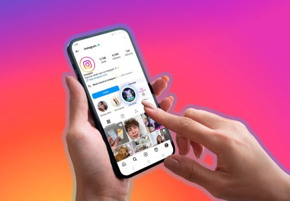 instagram-highlights-on-a-phone-screen