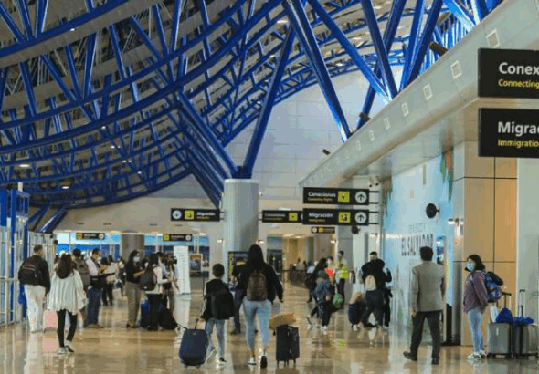 El Salvador fortalece su economía gracias al turismo y recibe 3.6 millones de visitantes en 2025