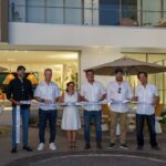 Claro El Salvador entrega 151 becas escolares en 2026