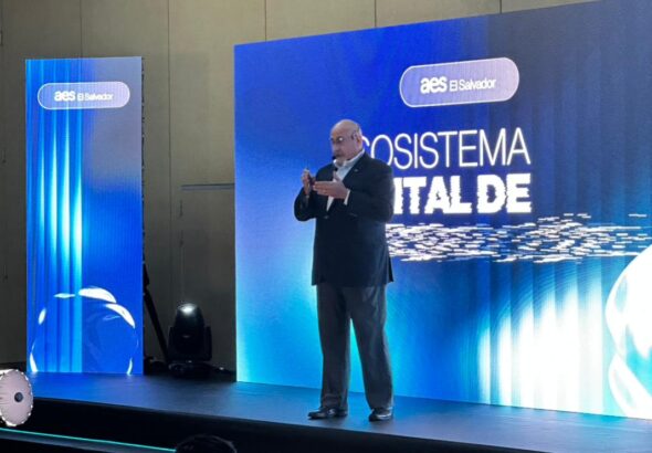 AES El Salvador impulsa la autogestión digital para agilizar trámites