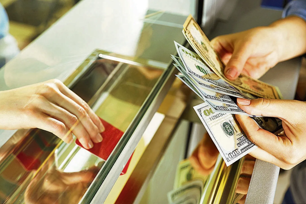 Fuerte aumento de remesas en diciembre, según el BCR