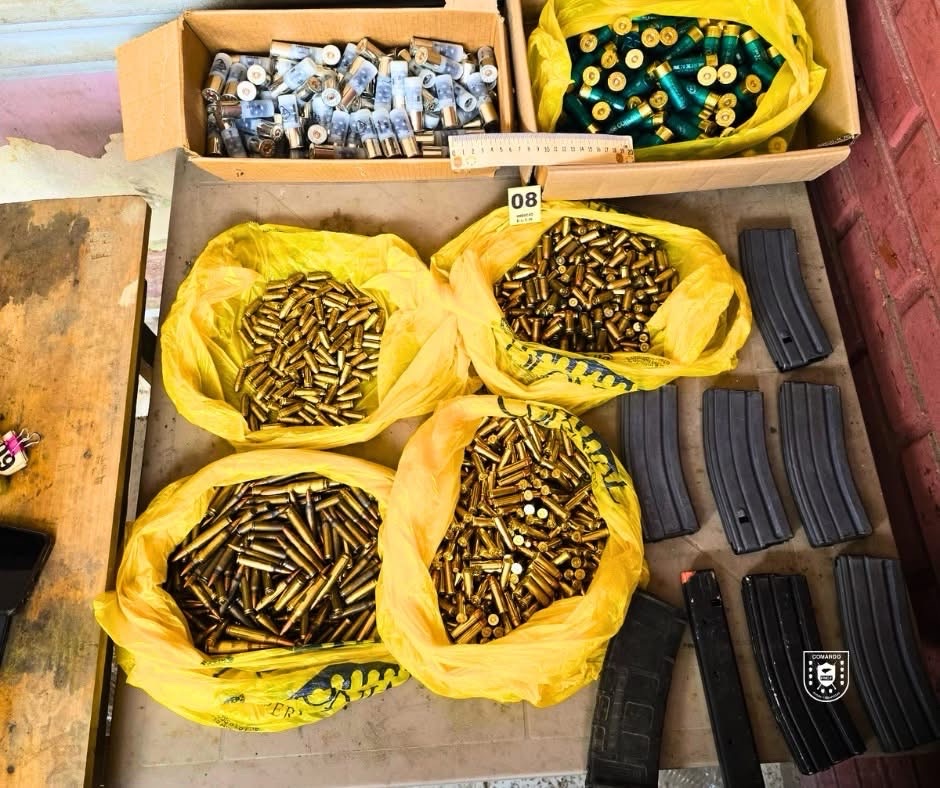 Allanamientos en Cortés revelan arsenal, drogas y dinero en efectivo