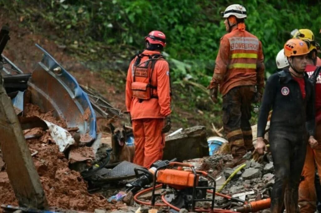 Deslizamientos e inundaciones causan tragedia en Minas Gerais
