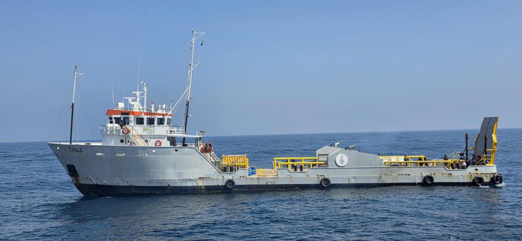 Marina Nacional intercepta embarcación con droga a más de 700 km de la costa