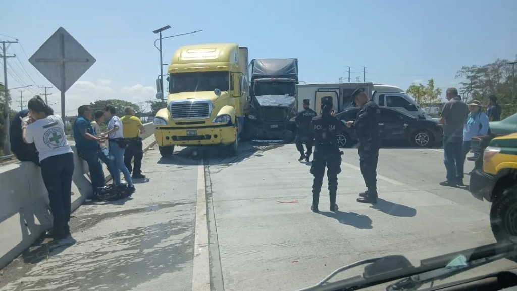 Múltiple siniestro vial es atendido en el sector de Integración