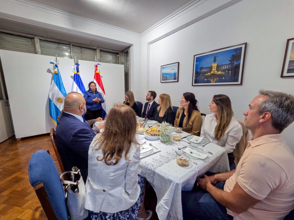 El Salvador busca expandir sus exportaciones en mercado argentino