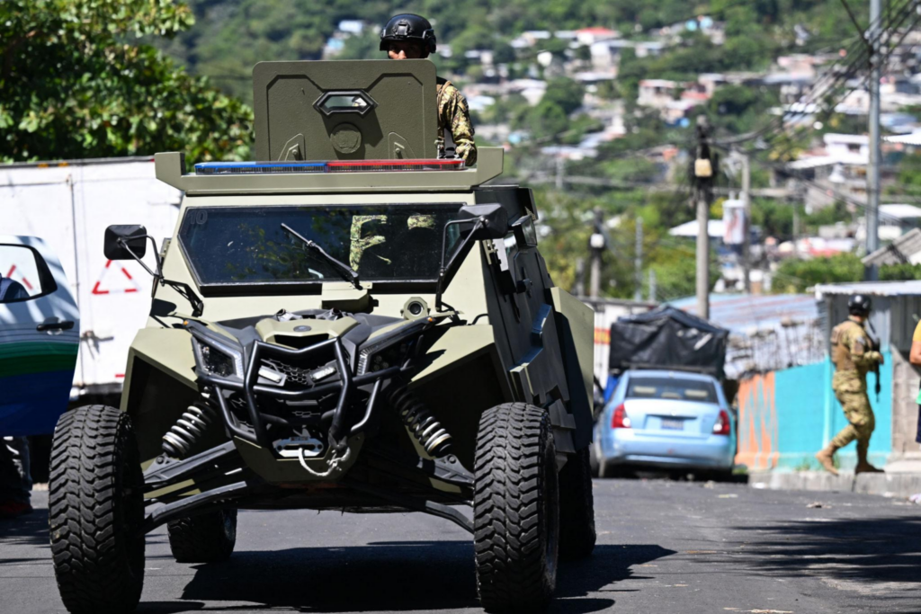 Régimen de excepción continuará en abril