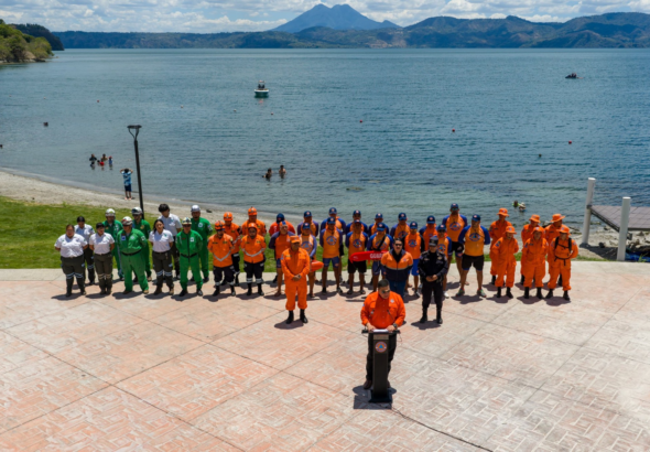 Protección Civil realiza simulacro en lago de Ilopango