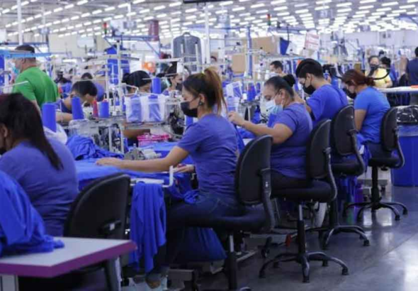 Depreciación real podría mejorar competitividad de El Salvador