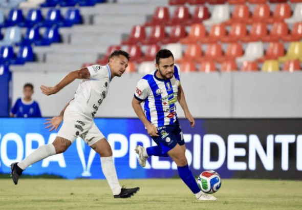 Alianza vence 3-1 a Metapán y se acerca a la clasificación