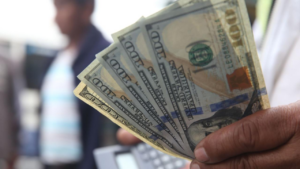 Remesas superan los US$851 millones en abril pese a reducción mensual