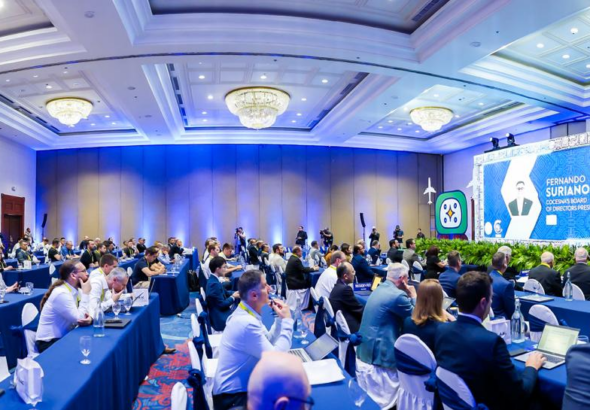 El Salvador se convierte en epicentro mundial de la aviación