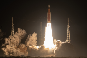 Frank Rubio, astronauta de origen salvadoreño, integrará misión clave del programa Artemis