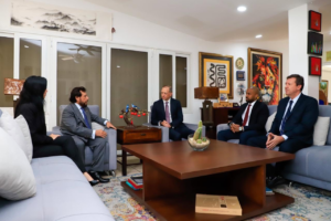 Empresa emiratí EDGE analiza expansión y proyectos de inversión en El Salvador