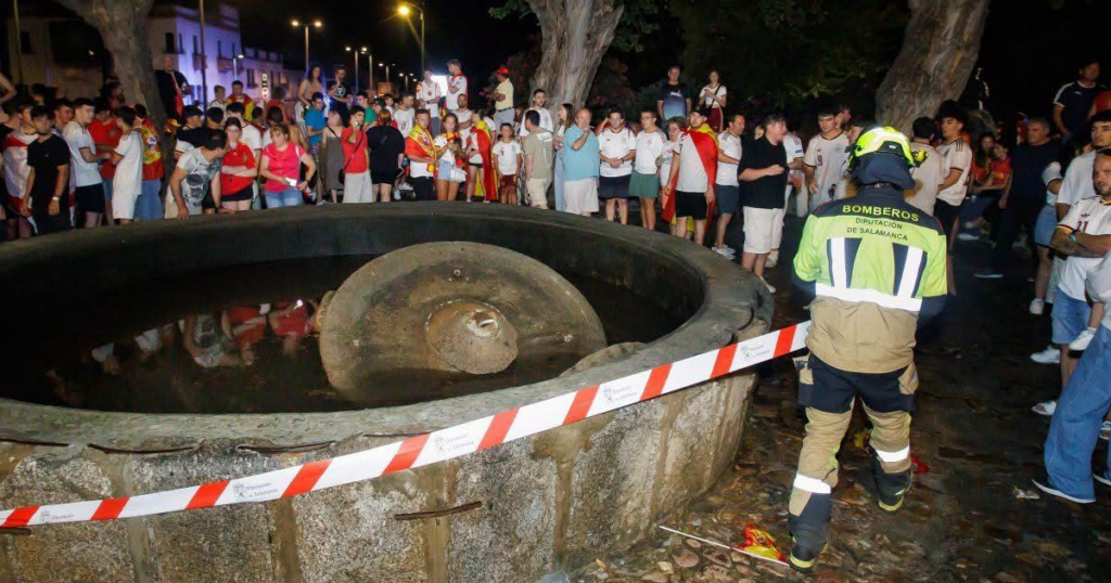 Investigan colapso de fuente que dejó un menor fallecido durante festejos del Mundial en España