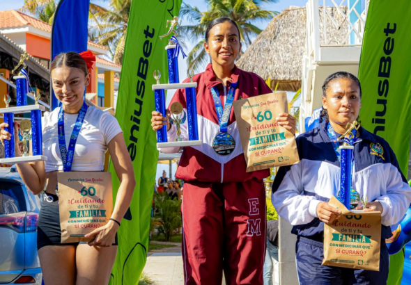 Deporte y turismo se combinaron durante el Desafío Surf City 2 en Usulután