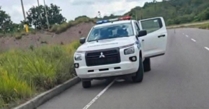 Investigan asesinato de joven hallado junto a carretera en Honduras