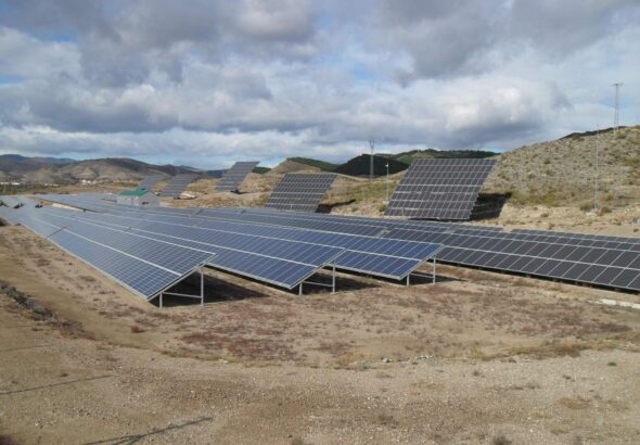 Ratificaron préstamo de Kuwait para construcción de planta solar fotovoltaica en La Libertad
