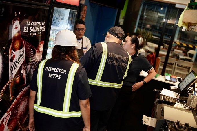 Propinas, transporte y prestaciones: Trabajo reporta nuevas irregularidades en operativos nocturnos