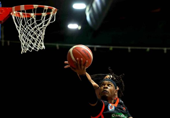 San Miguel vence a San Salvador y escala a la tercera posición